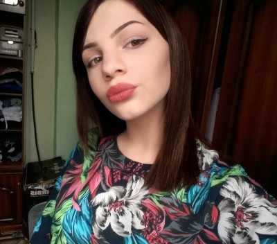 Клео, Г. Вычегодский